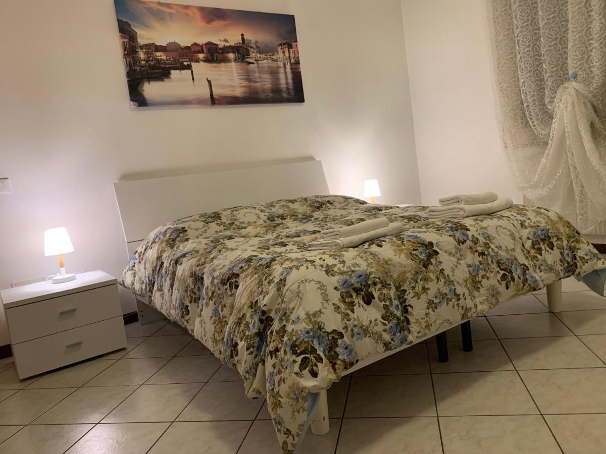Little And Cozy Flat Near Venice Marghera Eksteriør bilde